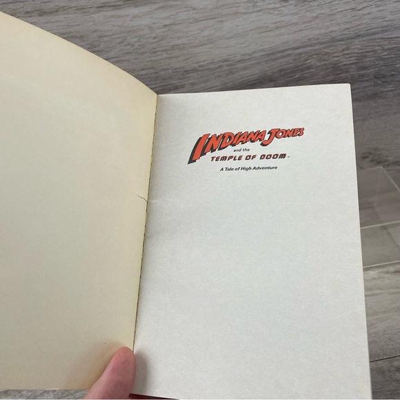 1984 Indiana Jones and the Temple of Doom a 96 Page Illustrated Paperback Book - Picture 4 of 7